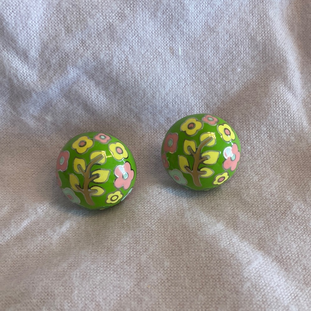 Flower earrings